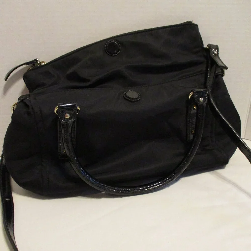Kate Spade Bag Woman Medium Black Cream Red Top Zip Pockets Shoulder Hand Bag